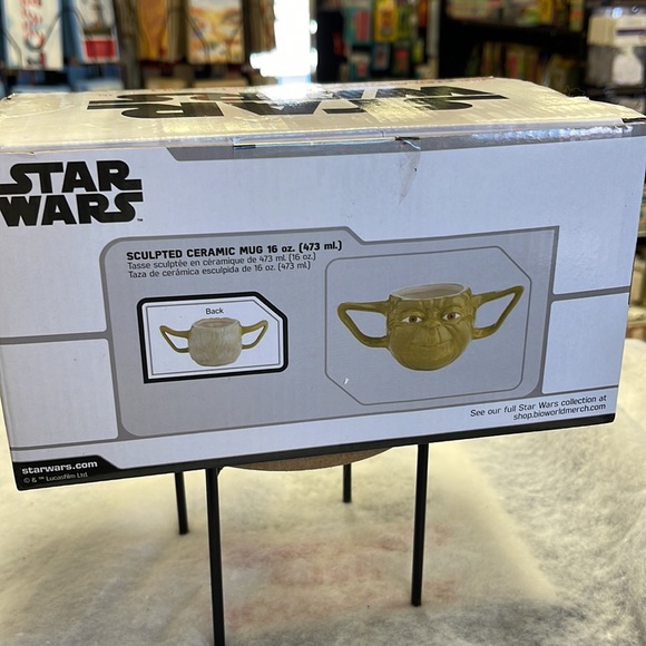 Star Wars sculpted ceramic YODA mug - Picture 7 of 9